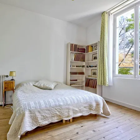 Spacieuse A - Terrasses, Jardin, Proche Plages, 5 Pour 12 Pers. Villa Arcachon