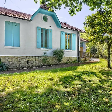Villa Spacieuse A - Terrasses, Jardin, Proche Plages, 5 Pour 12 Pers.