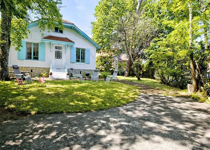 Spacieuse A - Terrasses, Jardin, Proche Plages, 5 Pour 12 Pers. - Fr-1-433-104